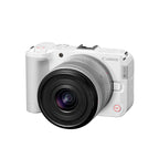 EOS R50 V